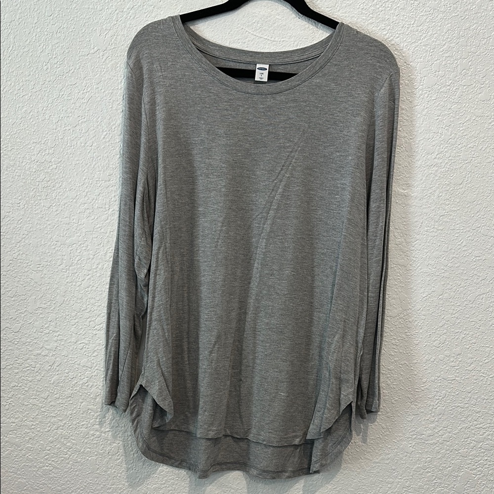 Old Navy Gray Asymmetrical Long Sleeve Blouse